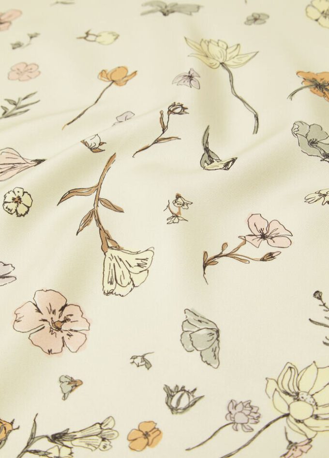 L’Arte Delle Fiber Dei Fiori Foulard 60×60 L’Arte Delle Fiber Dei Fiori Foulard 60×60