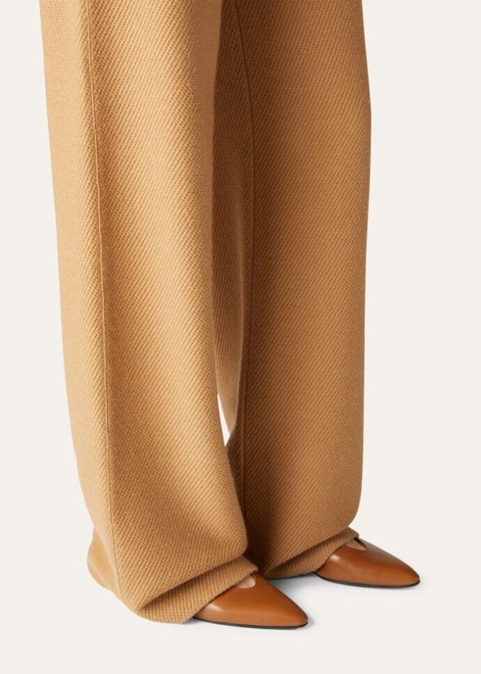 Pantaloni Pantaloni