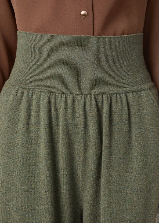 Pantaloni clasici Pantaloni clasici