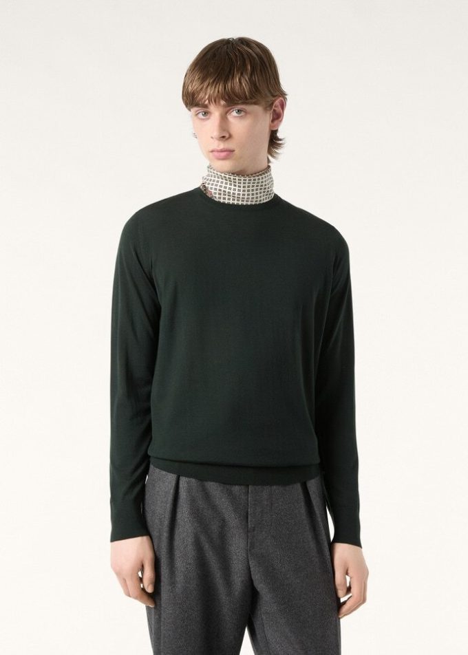Tricou cu guler rotund Tricou cu guler rotund