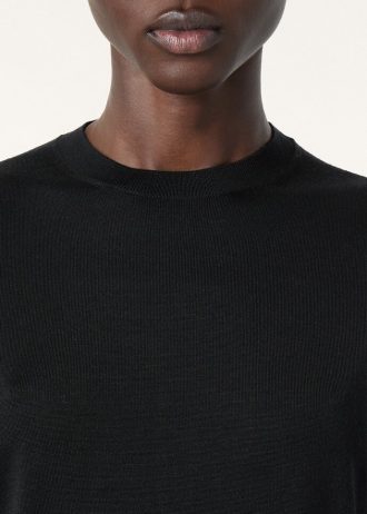 Tricou cu guler rotund Sottile